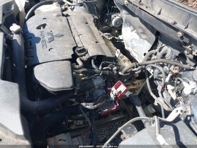 Mitsubishi Outlander 2.4 Se Image 6