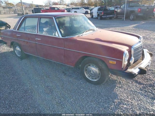  Salvage Mercedes-Benz 300 Sd
