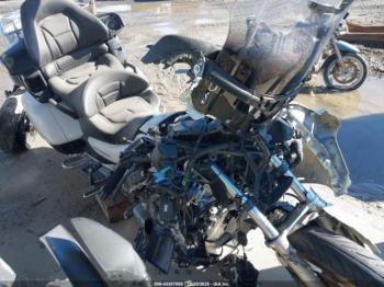  Salvage Honda Gl1800