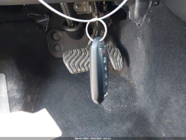 INFINITI Qx Luxe Image 5