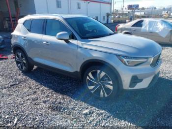  Salvage Volvo XC40