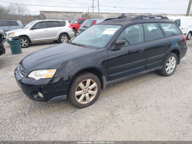 Subaru Outback 2.5i Image 11