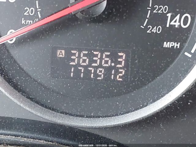 Subaru Outback 2.5i Image 3