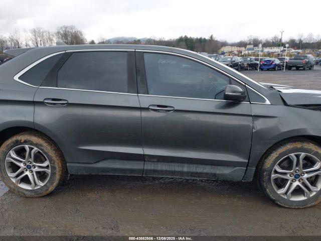 Ford Edge Titanium Image 11