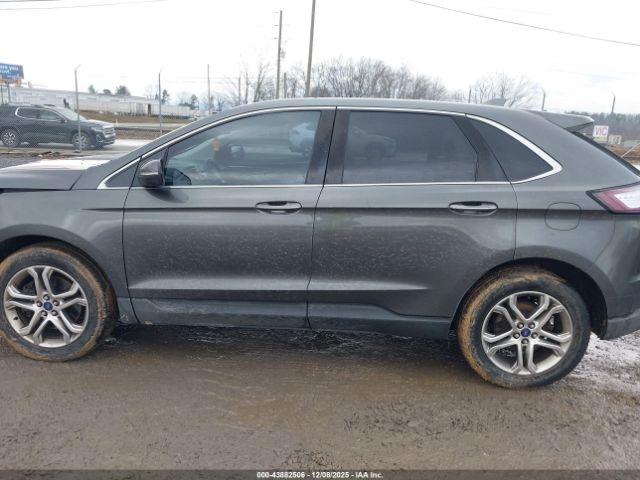 Ford Edge Titanium Image 7