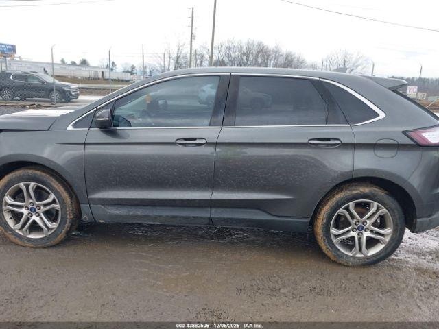 Ford Edge Titanium Image 7