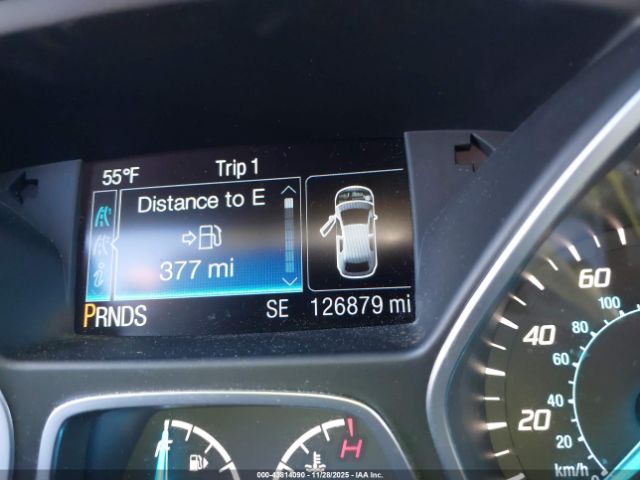 Ford Escape Titanium Image 6