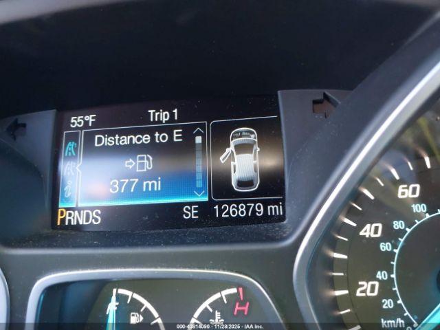 Ford Escape Titanium Image 6