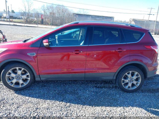 Ford Escape Titanium Image 5