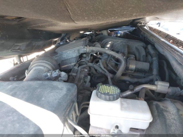 Nissan Xterra Pro-4x Image 8