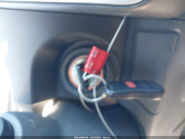 Nissan Xterra Pro-4x Image 15