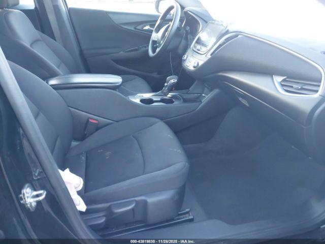 Chevrolet Malibu Fwd 1lt Image 2