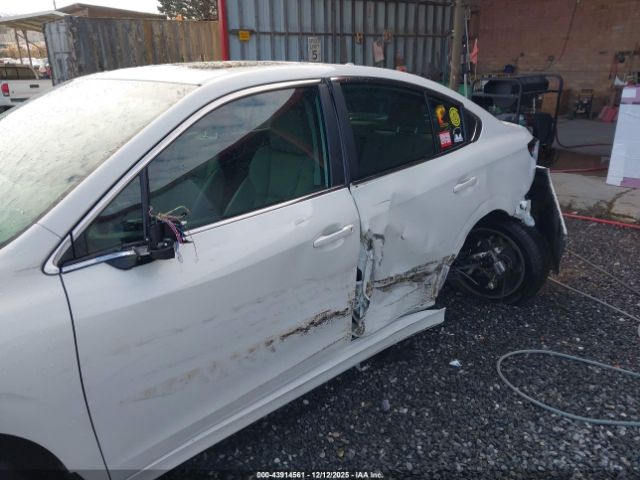 Subaru Legacy Limited Image 4