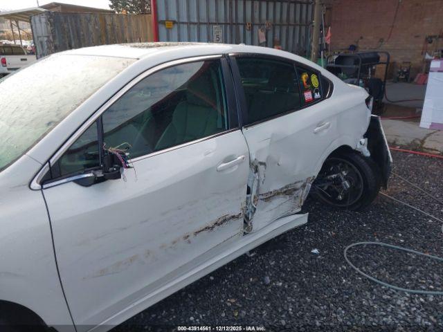 Subaru Legacy Limited Image 4