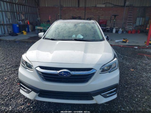 Subaru Legacy Limited Image 13