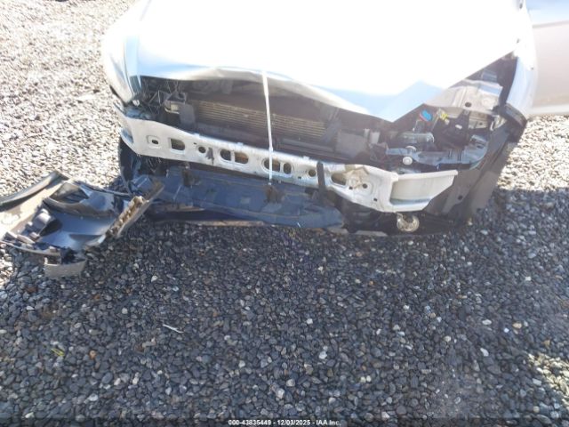 Ford Focus S Image 7