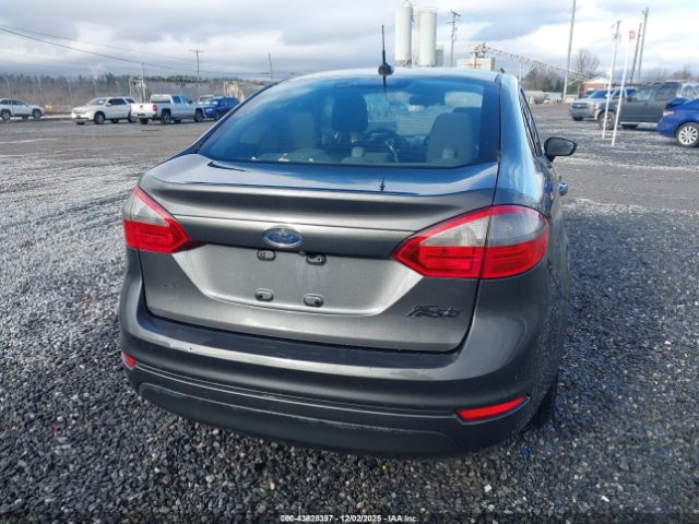 Ford Fiesta Se Image 12