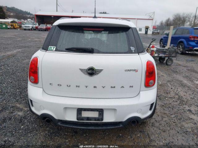 MINI Countryman Cooper S Image 12