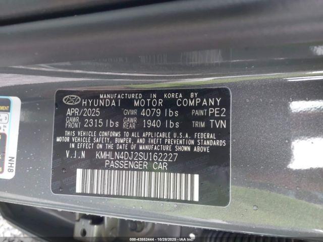 Hyundai ELANTRA Limited Image 6