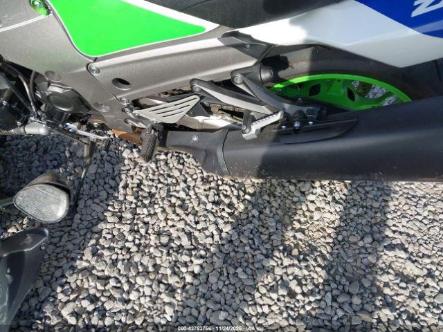 Kawasaki Zx1400 J Image 11