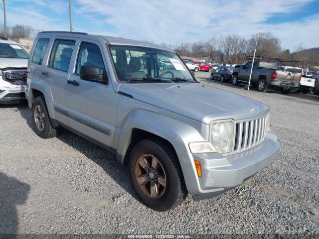  Salvage Jeep Liberty