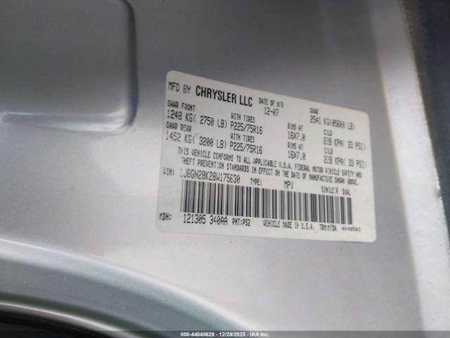 Jeep Liberty Sport Image 9