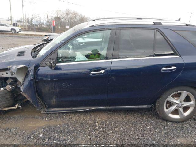 Mercedes-Benz GLE 4matic Image 12