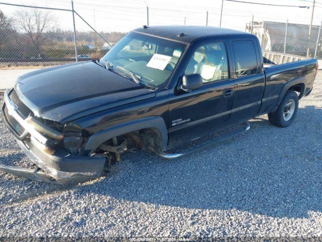 Chevrolet Silverado 2500 Lt Image 11