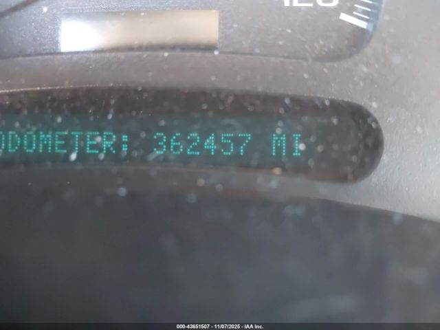 Chevrolet Silverado 2500 Lt Image 9