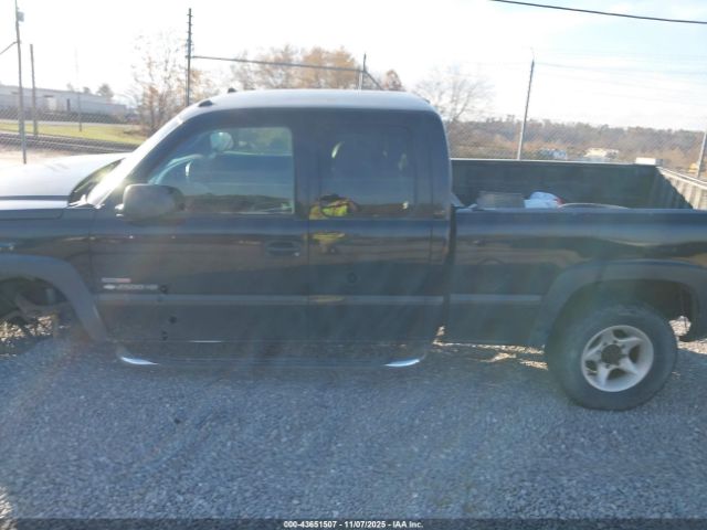 Chevrolet Silverado 2500 Lt Image 5