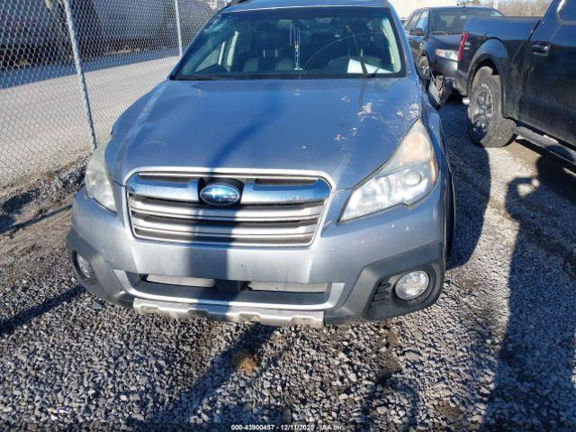 Subaru Outback 2.5i Limited Image 2
