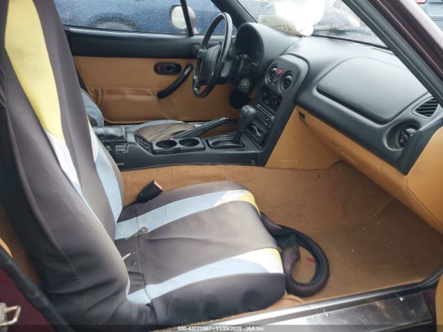 Mazda MX-5 Miata Image 8