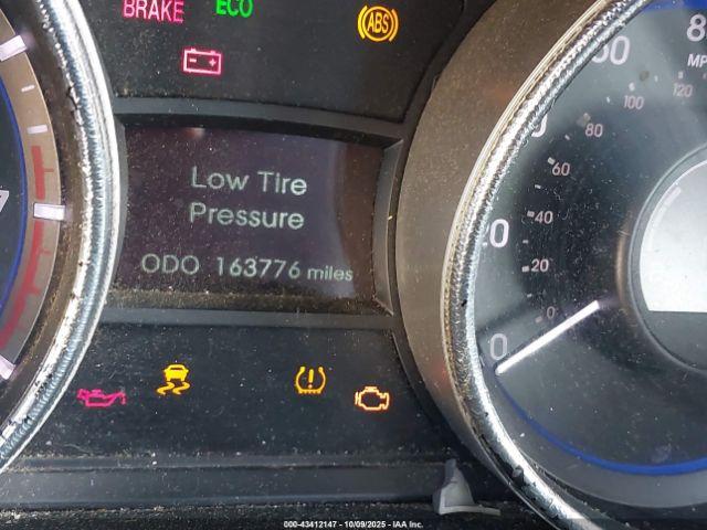 Hyundai SONATA Gls Image 2