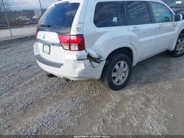 Mitsubishi Endeavor Image 5