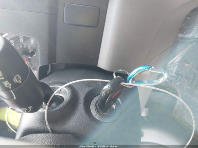 Honda CR-V Lx Image 3