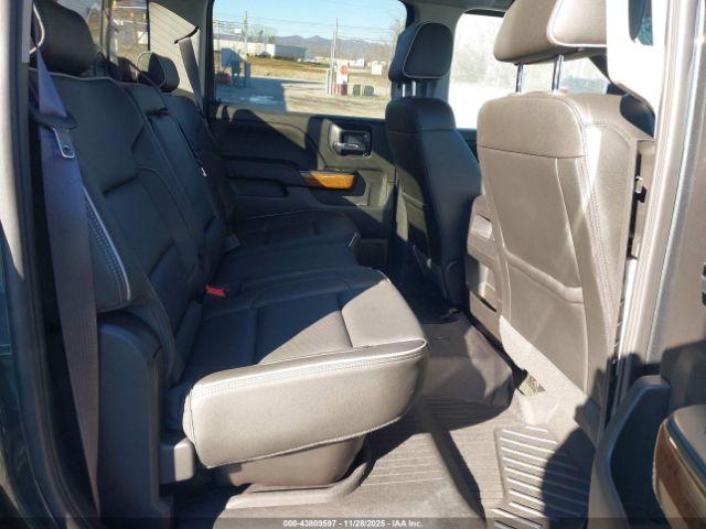 Chevrolet Silverado 1500 High Country Image 5