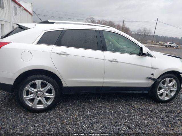 Cadillac SRX Performance Collection Image 13