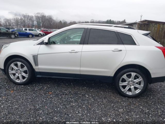 Cadillac SRX Performance Collection Image 16