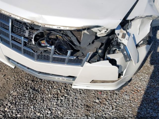 Cadillac CTS Luxury Image 8