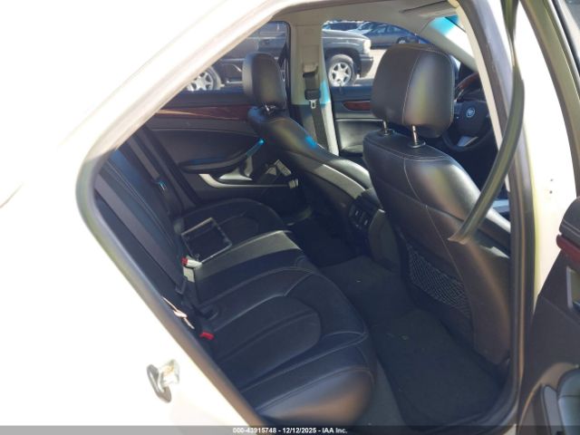 Cadillac CTS Luxury Image 3