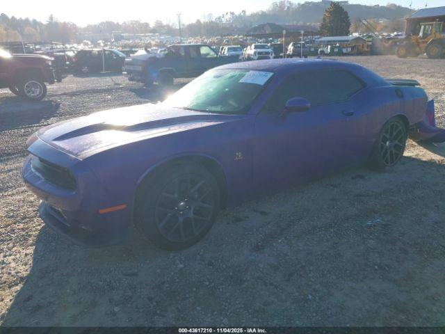 Dodge Challenger Image 14