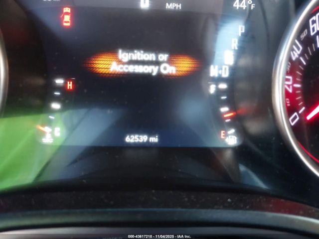 Dodge Challenger Image 10