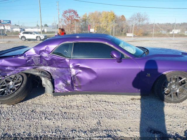 Dodge Challenger Image 3