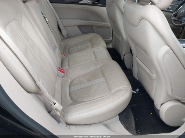 Lincoln MKZ Hybrid Reserve Image 8