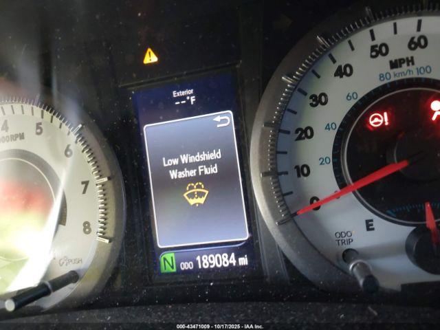 Toyota Sienna Se 8 Passenger Image 15