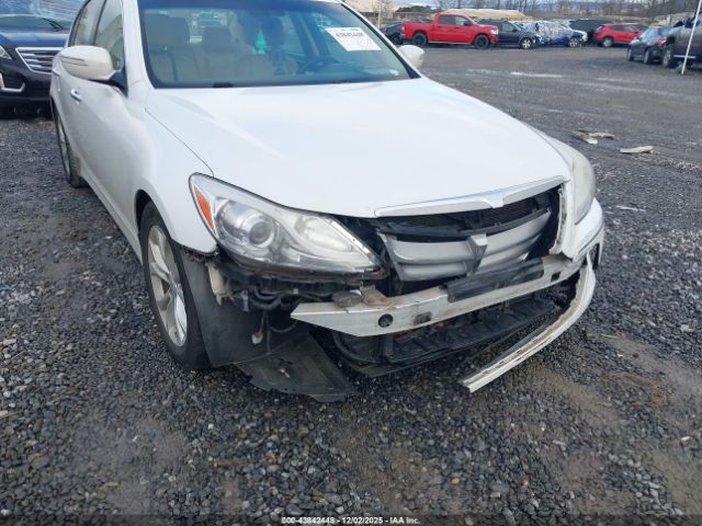 Hyundai Genesis 3.8 Image 8