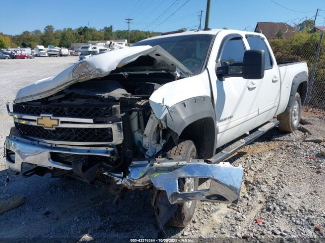 Chevrolet Silverado 3500 Ltz Image 12