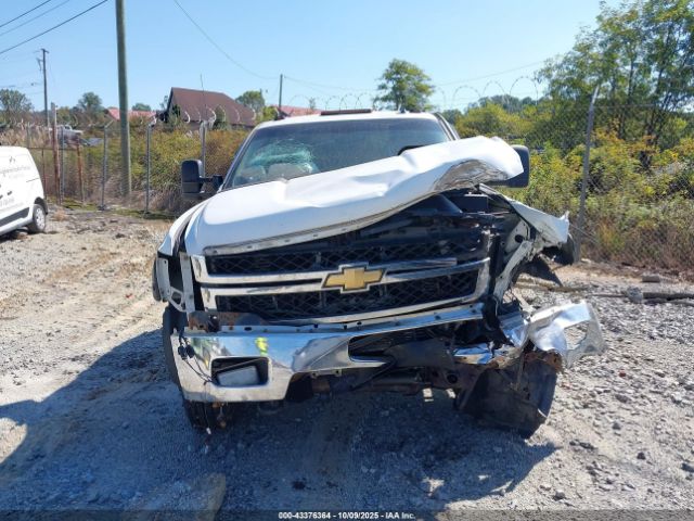 Chevrolet Silverado 3500 Ltz Image 15