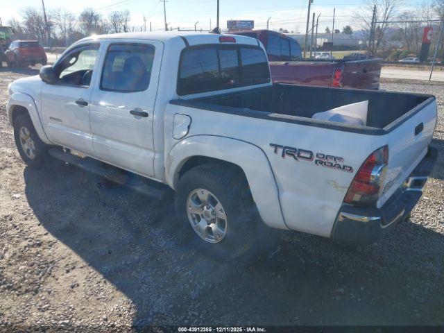 Toyota Tacoma Base V6 Image 8