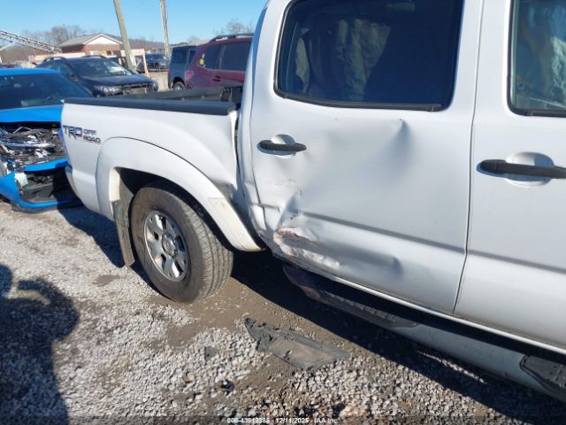 Toyota Tacoma Base V6 Image 6